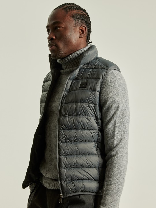 GRAPHITE QUILTED WAISTCOAT