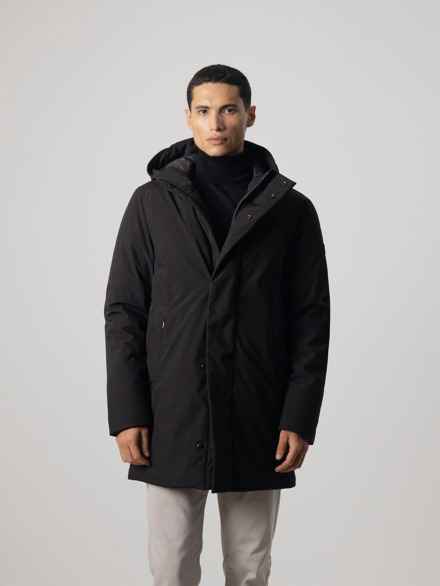 PARKA CON CAPUCHA NEGRA