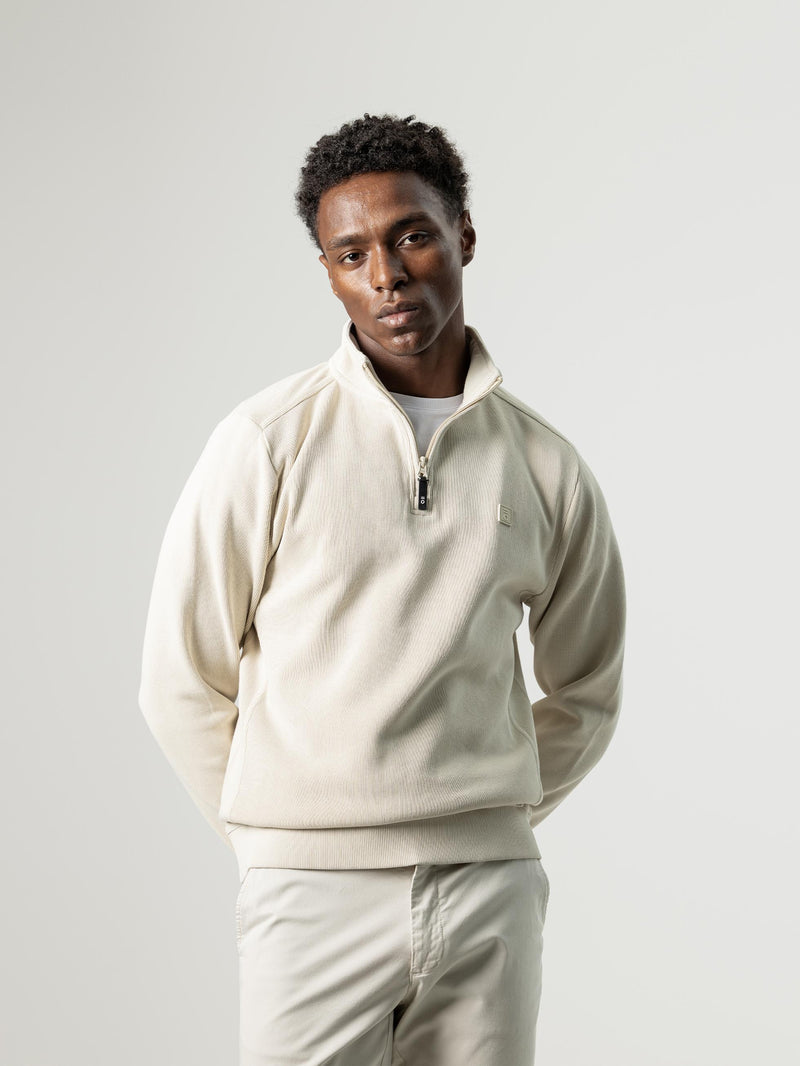 SUDADERA CUELLO MOCK MEDIA CREMALLERA CRUDO