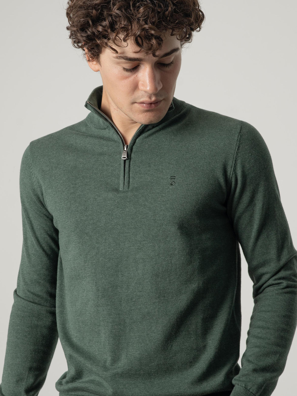 JERSEY CUELLO MOCK CREMALLERA VERDE CLARO