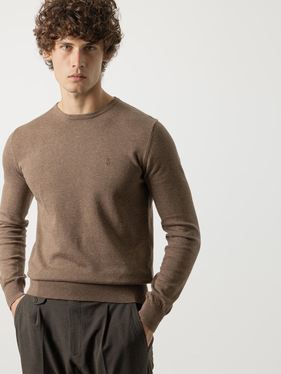 JERSEY CUELLO REDONDO MARRÓN