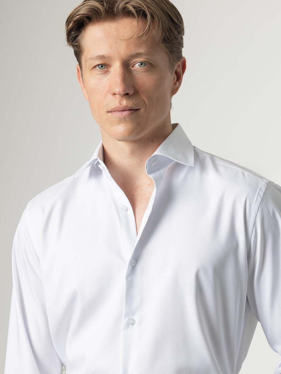 WHITE WATERPROOF DRESS SHIRT
